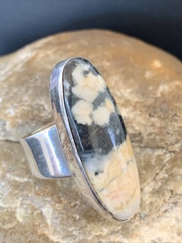 Southwestern Navajo Cinnabrite Ring | White Black | Sterling Silver | Sz 6.5 | 01549