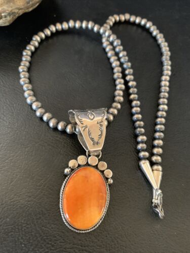 Navajo Orange Spiny Oyster Pendant Necklace | Sterling Silver | Authentic Native American Handmade | 13081