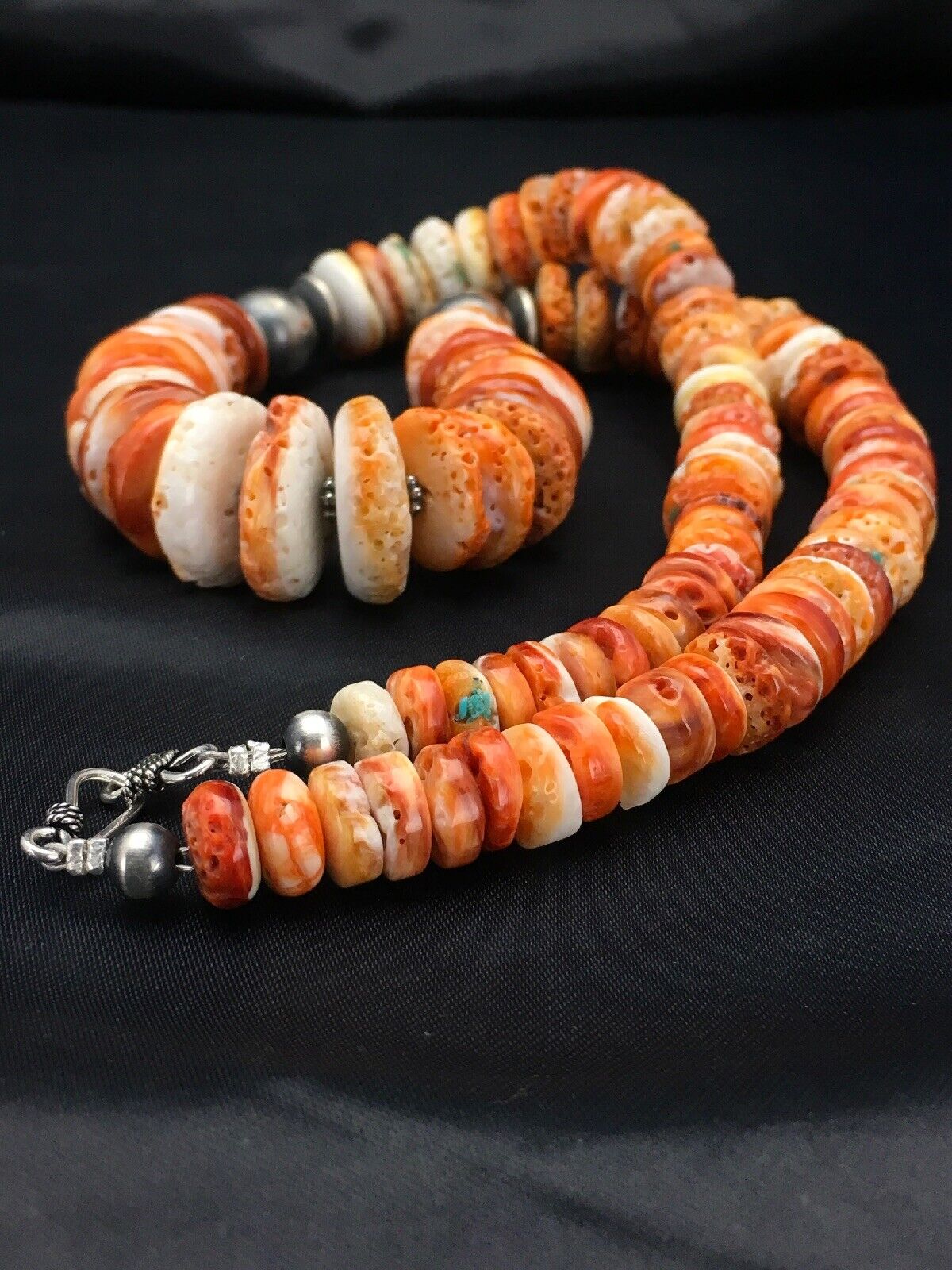 Orange Spiny Oyster Navajo Sterling Silver Necklace | Graduated | Authentic Native American | 26" | 2623