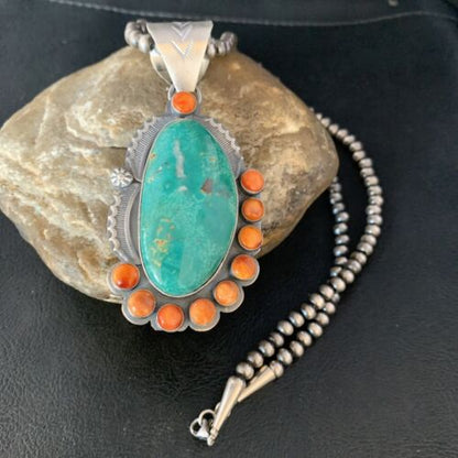 Native American Men's Green Turquoise Spiny Pendant Necklace | Sterling Silver | 14000
