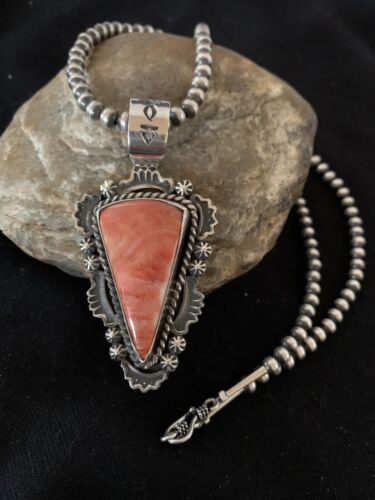 Navajo Red Spiny Oyster Pendant with Sterling Silver Pearls Necklace | Authentic Native American Handmade | 1657