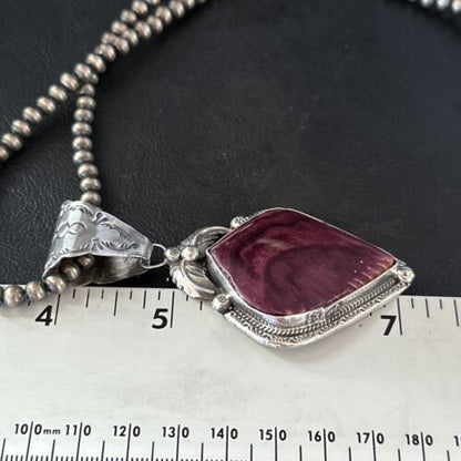 Navajo Purple Spiny Oyster Pendant Necklace | Sterling Silver | Authentic Native American Handmade | 14662