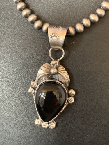 Native American Men's Navajo Pearls Necklace Pendant | Sterling Silver Black Onyx | 13099