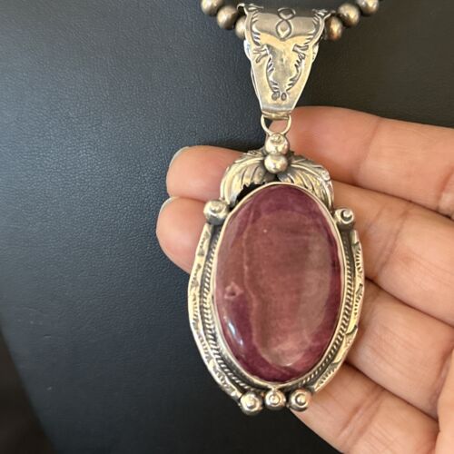 Navajo Purple Spiny Oyster Pendant Necklace | Sterling Silver | Authentic Native American Handmade | 14663