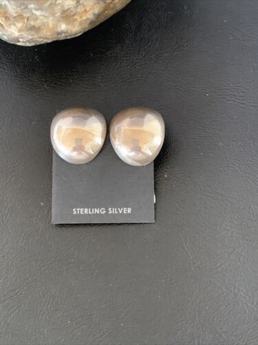 Old Pawn Women's Southwestern Oval Stud Earrings | Sterling Silver | 1" | 13004