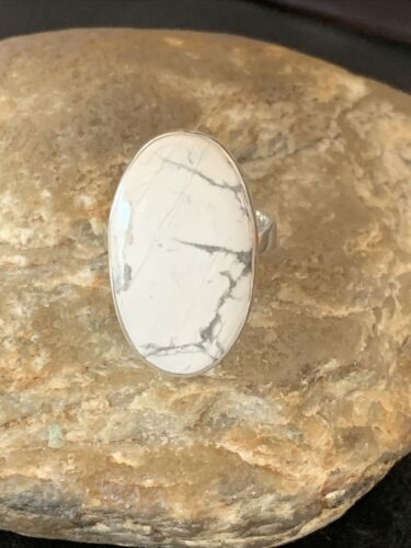 Southwestern Women's Navajo White Howlite Ring | Sterling Silver | Sz 8.5 | 11612