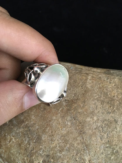 Southwestern Navajo White Mabe Pearl Ring | Sterling Silver | Sz 8 | Authentic Native American Handmade | 1720