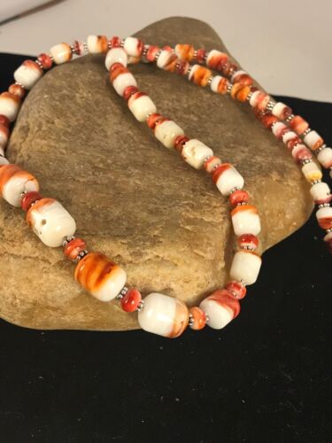 Native American Red Spiny Oyster Navajo Necklace | Sterling Silver | 23" | 8491 | Graduated - Masha USA