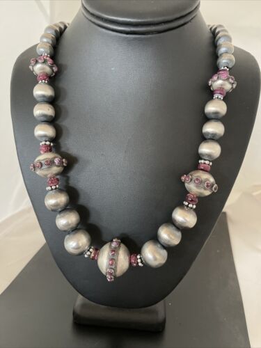 Navajo Purple Spiny Oyster Graduated Bead Necklace | Sterling Silver | Native American Handmade | 20" | 1144