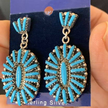 Zuni Handmade Kingman Turquoise Needle Point Dangle Earrings | Sterling Silver | 11622 - Masha USA