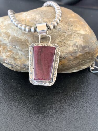 Navajo Pearls Purple Spiny Oyster Pendant Necklace | Sterling Silver | Authentic Native American Handmade | 10947