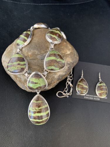 Navajo Green Gaspeite Necklace Choker Earrings Set | Sterling Silver Pendant | 19" | Authentic Native American Handmade | 13795
