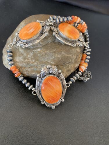 Navajo Pearls Orange Spiny Oyster Pendant Necklace | Sterling Silver | Authentic Native American Handmade | 10808