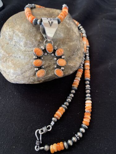 Navajo Sterling Silver Spiny Oyster Naja Pendant Necklace | Authentic Native American Handmade | 1316
