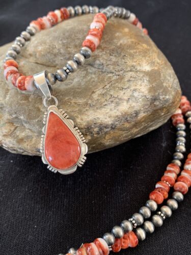 Navajo Red Spiny Oyster Pendant Necklace | Sterling Silver | 20" | Authentic Native American Handmade | 376