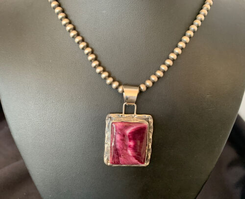 Navajo Pearls Purple Spiny Oyster Pendant Necklace | Sterling Silver | Authentic Native American Handmade | 10946