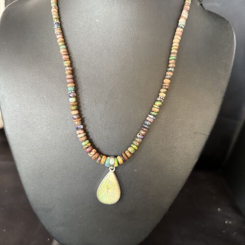 Southwestern Women's Green Opal Pendant Necklace | Sterling Silver | 17" | 14420