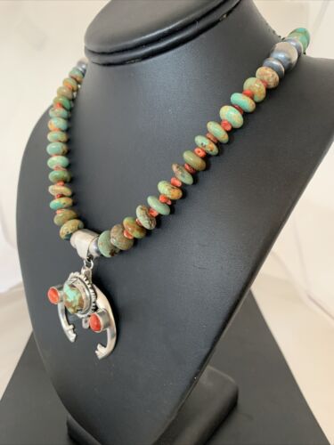 Navajo Green Turquoise Spiny Oyster Pendant Necklace | Authentic Native American Sterling Silver | Naja | 02139