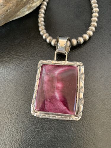 Navajo Pearls Purple Spiny Oyster Pendant Necklace | Sterling Silver | Authentic Native American Handmade | 10946