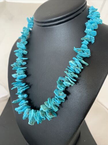 Navajo Pearls Necklace | Sterling Silver | Sleeping Beauty Kingman Turquoise | 18" | 1773