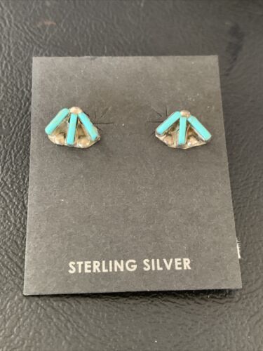 Zuni Handmade Kingman Turquoise Needle Point Stud Earrings | Sterling Silver | 13026