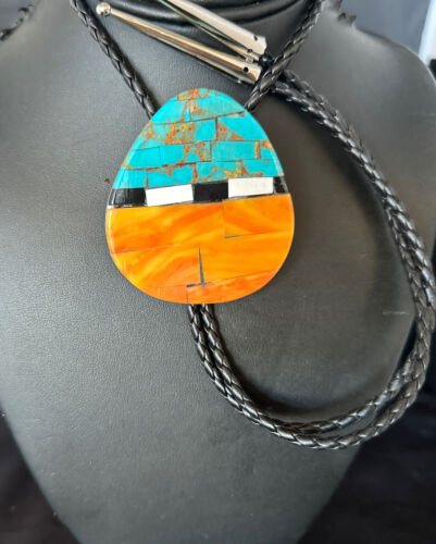 Men's Santo Domingo Bolo Tie | Turquoise Spiny Oyster | Sterling Silver Tips | Native American Handmade | 14632