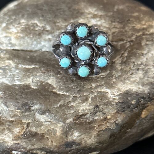 Zuni Blue Turquoise Cluster Ring | Authentic Native American Sterling Silver | Multi-Stone | Sz 7.5 | 14727