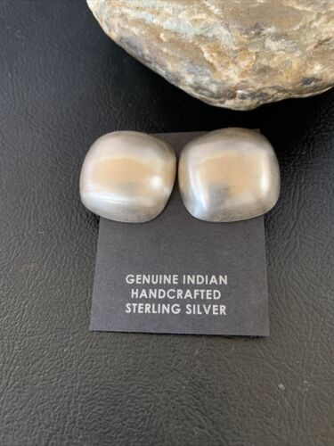 Old Pawn Women's Southwestern Oval Stud Earrings | Sterling Silver | 1" | 13003
