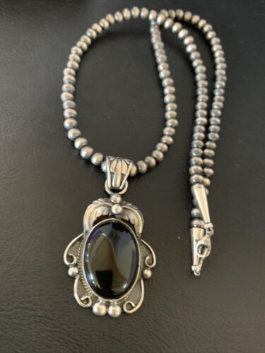 Native American Men's Navajo Pearls Necklace Pendant | Sterling Silver Black Onyx | 13091