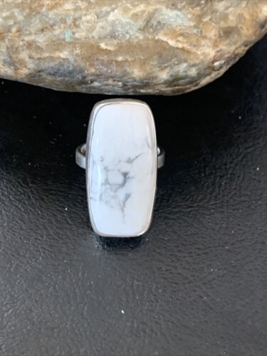 Native American Women's Navajo White Howlite Ring | Sterling Silver | Sz 7 | 11606