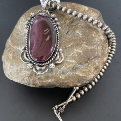 Navajo Purple Spiny Oyster Pendant Necklace | Sterling Silver | Authentic Native American Handmade | 11304