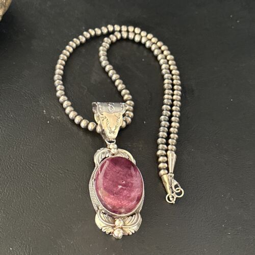 Navajo Purple Spiny Oyster Pendant Necklace | Sterling Silver | Authentic Native American Handmade | 14664