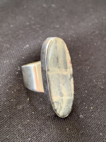 Southwestern Navajo Cinnabrite Ring | White Black | Sterling Silver | Sz 7.5 | 01564