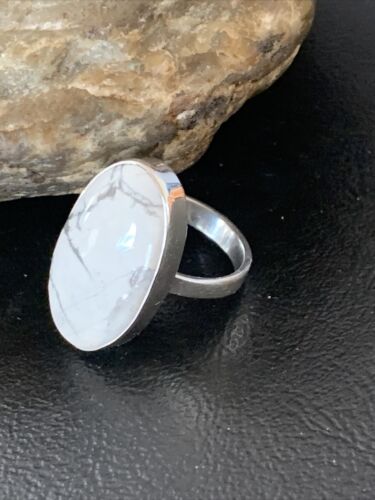 Southwestern Women's Navajo White Howlite Ring | Sterling Silver | Sz 8.5 | 11612