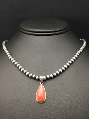 Navajo Red Spiny Oyster Pendant Necklace | Sterling Silver | Authentic Native American Handmade | 4414
