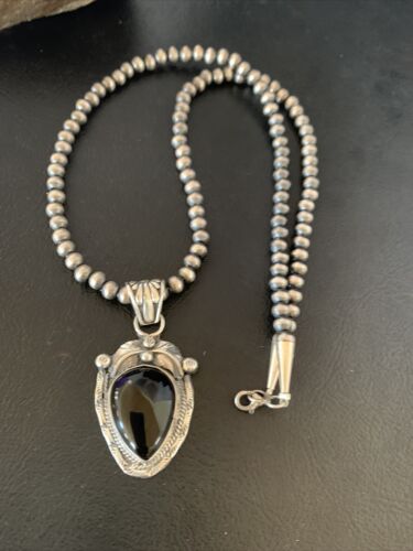 Native American Men's Navajo Pearls Necklace Pendant | Sterling Silver Black Onyx | 13097