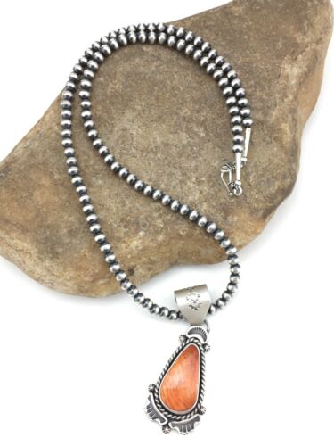 Navajo Orange Spiny Oyster Pendant Necklace | Sterling Silver | Native American Handmade | 4919