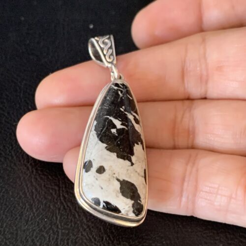 Men's Navajo White Buffalo Turquoise Pendant Necklace | Sterling Silver | Authentic Native American Handmade | 13847