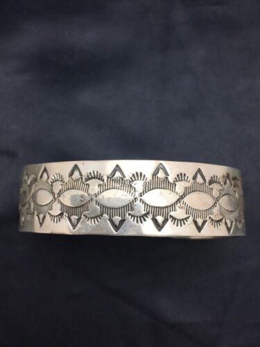 Native American Navajo Old Pawn Bracelet | Sterling Silver | Sz 5.75 | 1027