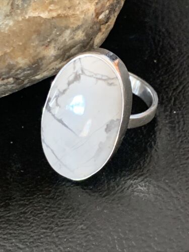Southwestern Women's Navajo White Howlite Ring | Sterling Silver | Sz 8.5 | 11612