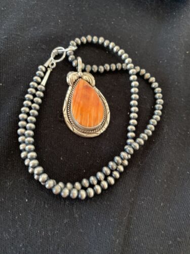 Navajo Orange Spiny Oyster Pendant Necklace | Sterling Silver | Authentic Native American Handmade | 00325