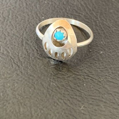 Navajo Old Pawn Bear Paw Blue Turquoise Pinky Ring | Sterling Silver | Sz 4.5 | 10839