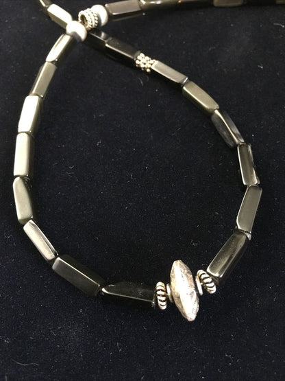 Native American Navajo Black Onyx Bead Necklace | 18" | Authentic Handmade | 10003 - Masha USA