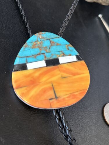 Men's Santo Domingo Bolo Tie | Turquoise Spiny Oyster | Sterling Silver Tips | Native American Handmade | 14632