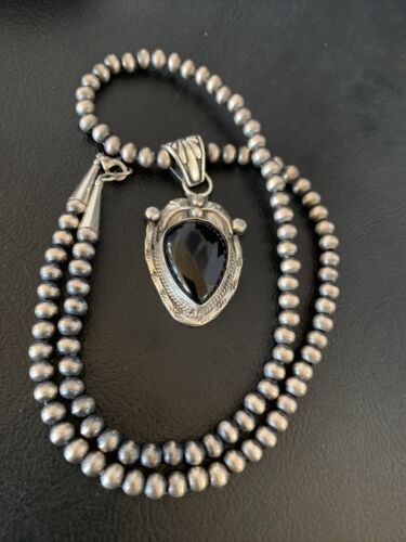 Native American Men's Navajo Pearls Necklace Pendant | Sterling Silver Black Onyx | 13097