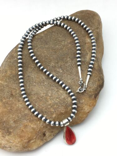 Navajo Red Spiny Oyster Pendant Necklace | Sterling Silver | Authentic Native American Handmade | 4412