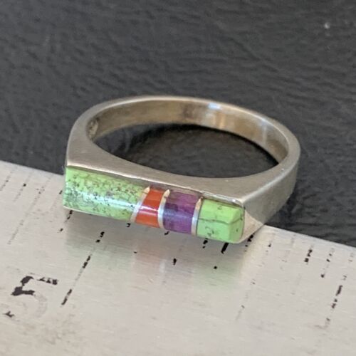 Southwestern Navajo Green Gaspeite Sugilite Red Coral Inlay Ring | Sz 6 | 10991