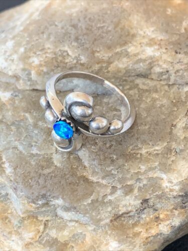 Southwestern Women's Navajo Blue Opal Ring | Sterling Silver | Sz 7 | 10814