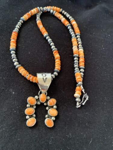 Navajo Sterling Silver Spiny Oyster Naja Pendant Necklace | Authentic Native American Handmade | 1316