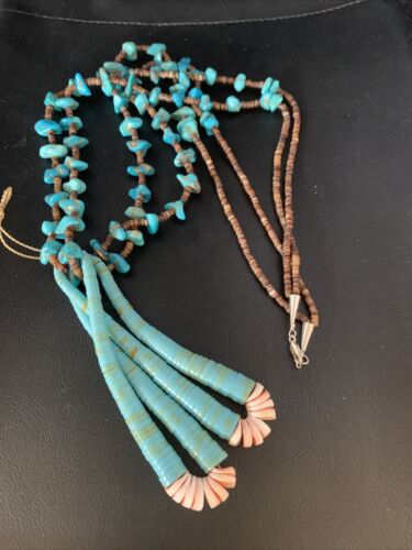 Santo Domingo Shell Blue Turquoise Bead Jacla Pendant Necklace | 30" | Authentic Native American Handmade | 13418